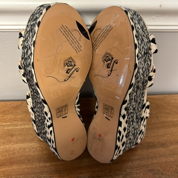 Stylish, Free People platform shoes NWOB - Picture 7 of 8